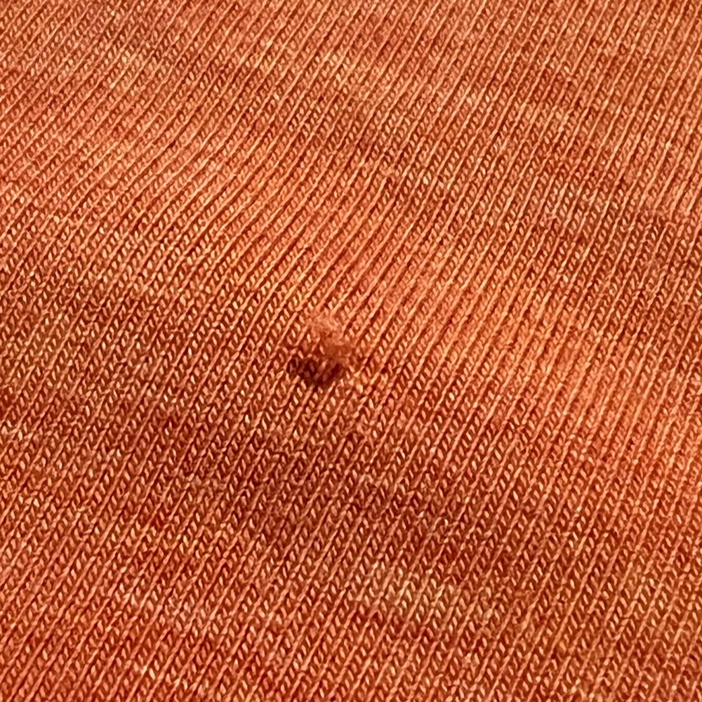 Lululemon 5 Year Basic V-Neck *Size Estimated* - image 6